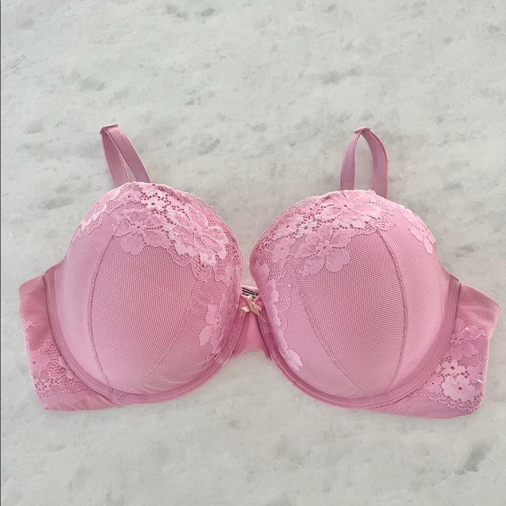 38DD Pink Lace Victoria’s Secret Push-up Bra